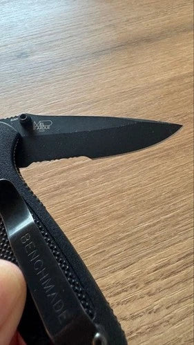 Benchmade Bugout Folding Pocket Knife Black Blade with Box and Pouch